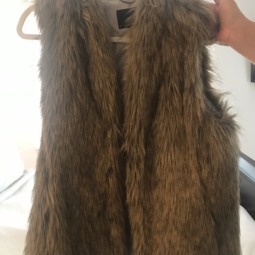 Banana Republic Faux Fur Vest in Brown